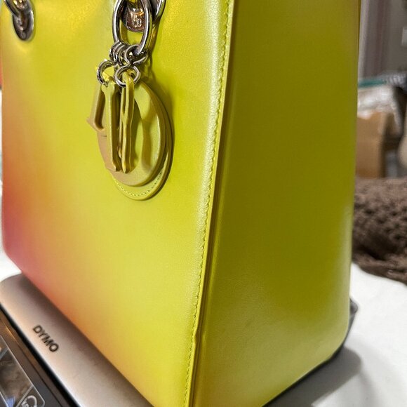 2014 CHRISTIAN DIOR BOX CALFSKIN GRADIENT MEDIUM LADY DIOR YELLOW ORANGE W/STRAP - Picture 2 of 15